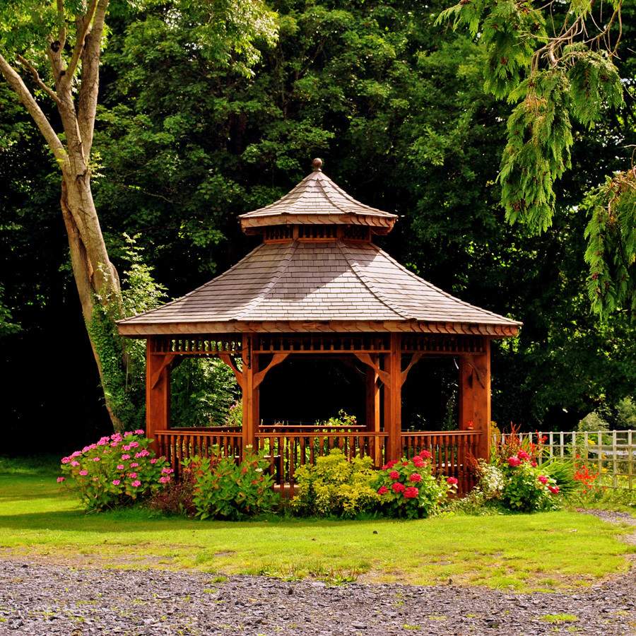 [caption: Residential</br />Projects] Residential Projects