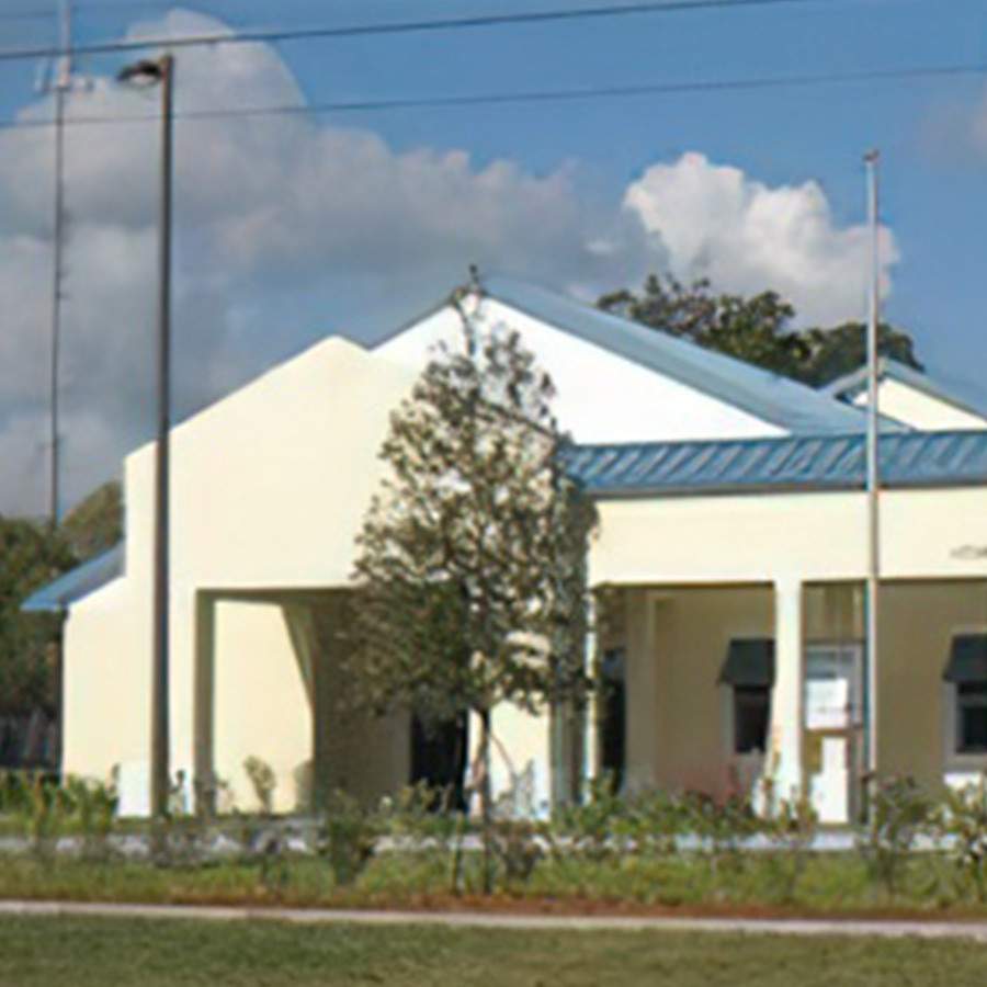 [caption: Boys/Girls Club</br />Vero] Boys/Girls Club Vero